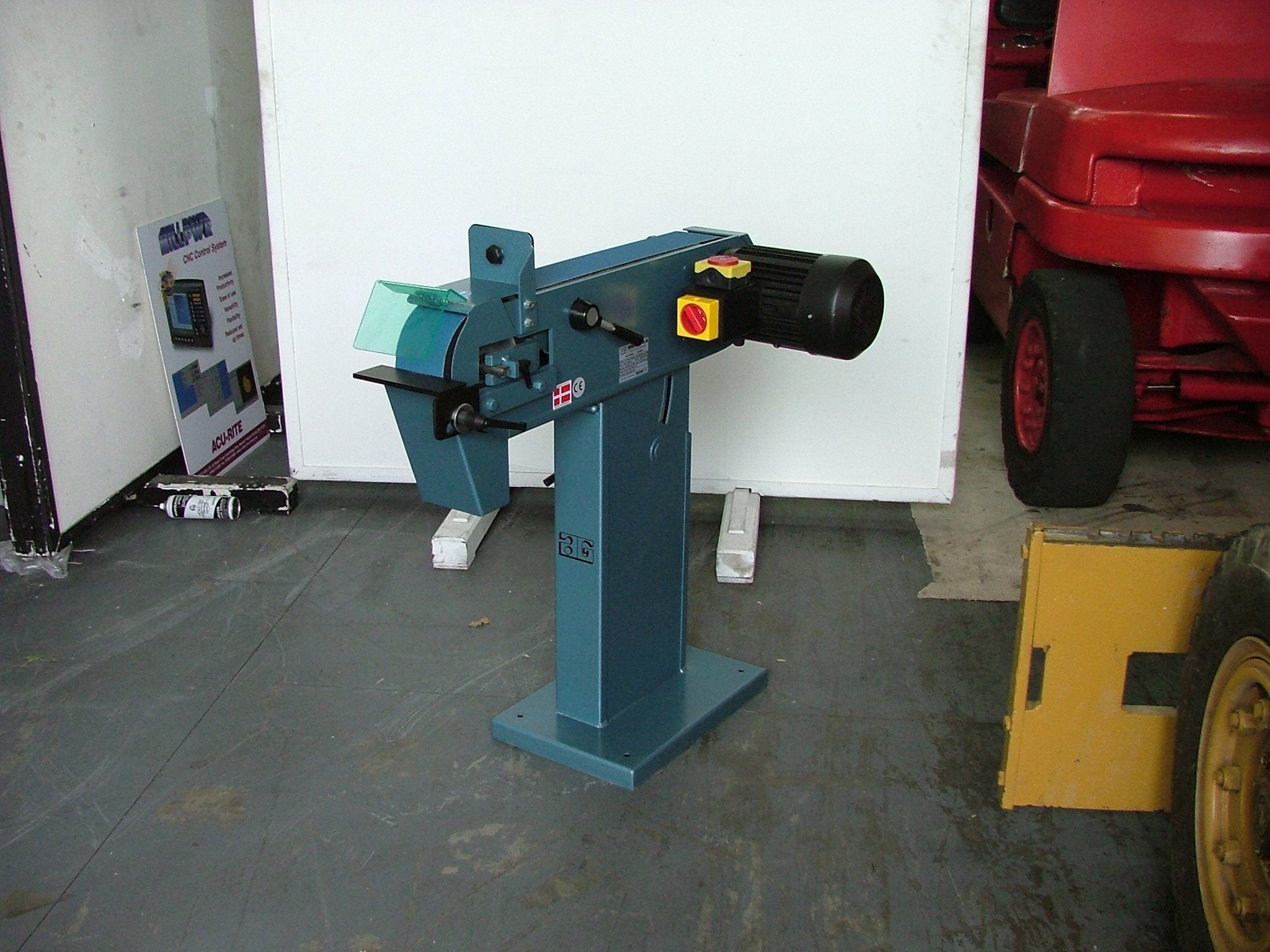 Ajax Heavy Duty Belt Grinding Machine 100