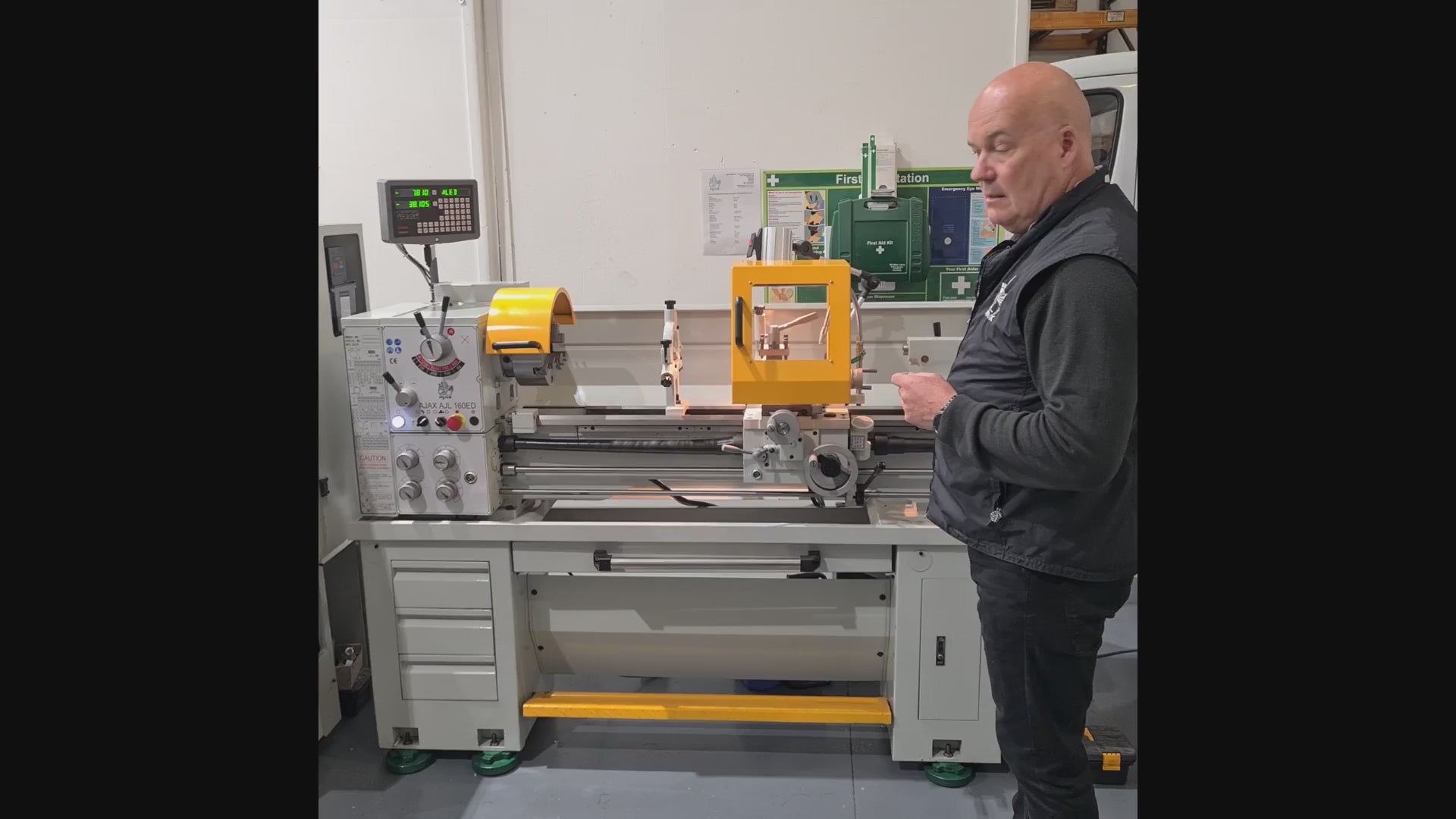 Ajax Centre Lathe AJL160ED